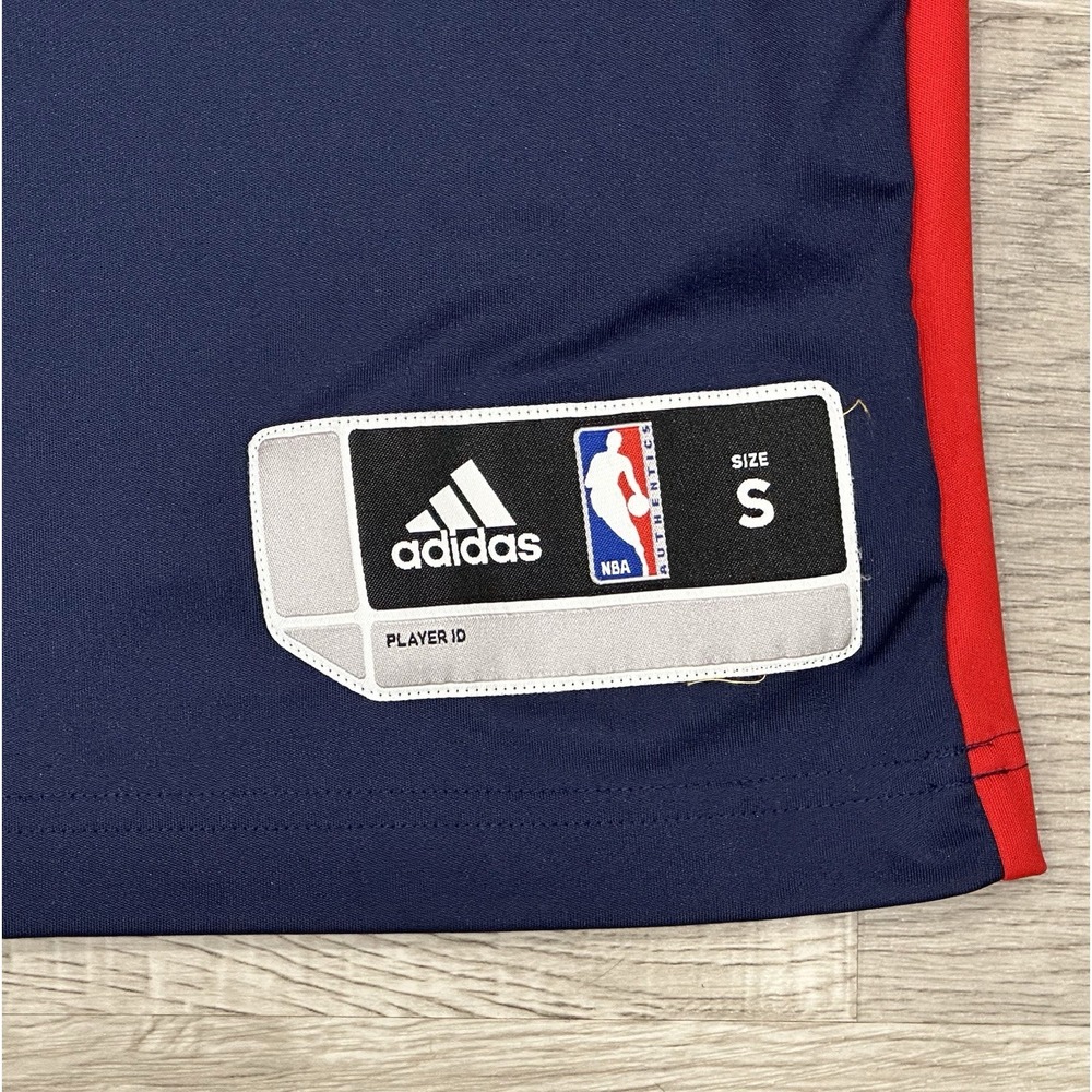 Vintage Atlanta Hawks NBA Basketball Jersey Small Adidas Player Warmup EUC - Picture 4 of 12